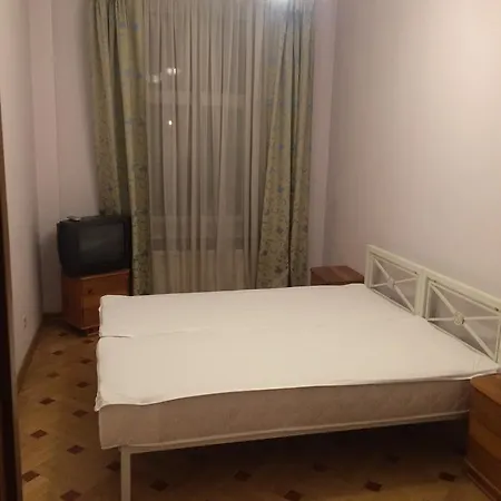 Apartment In Old City